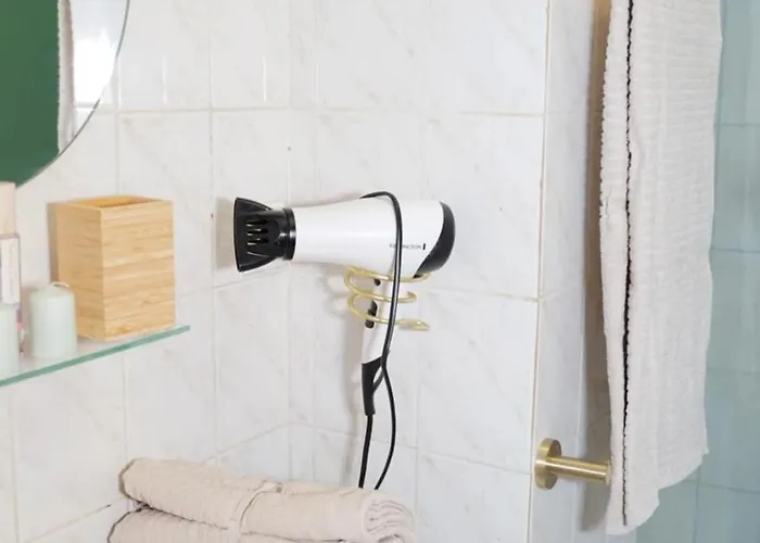 Standing Centre Wifi Lägenhet